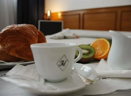 Cavallino Hotel