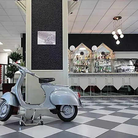 Cavallino 4*